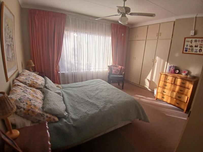 3 Bedroom Property for Sale in Stilbaai Wes Western Cape